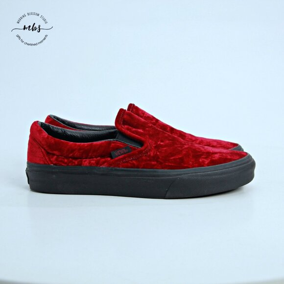 Vans Classic Oxblood Velvet Slip On Sneakers Red Women 7 - Picture 1 of 13